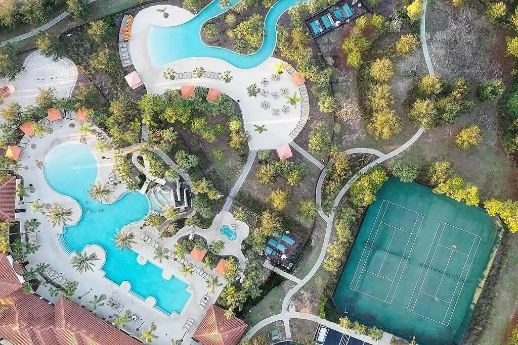 Luxury New 5 Bedroom Solterra Resort Close To Disney Davenport 0*,  United States